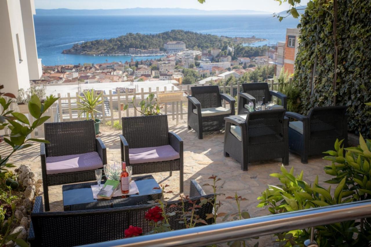 Apartment Cvita Free Beach Parking Макарска Екстериор снимка