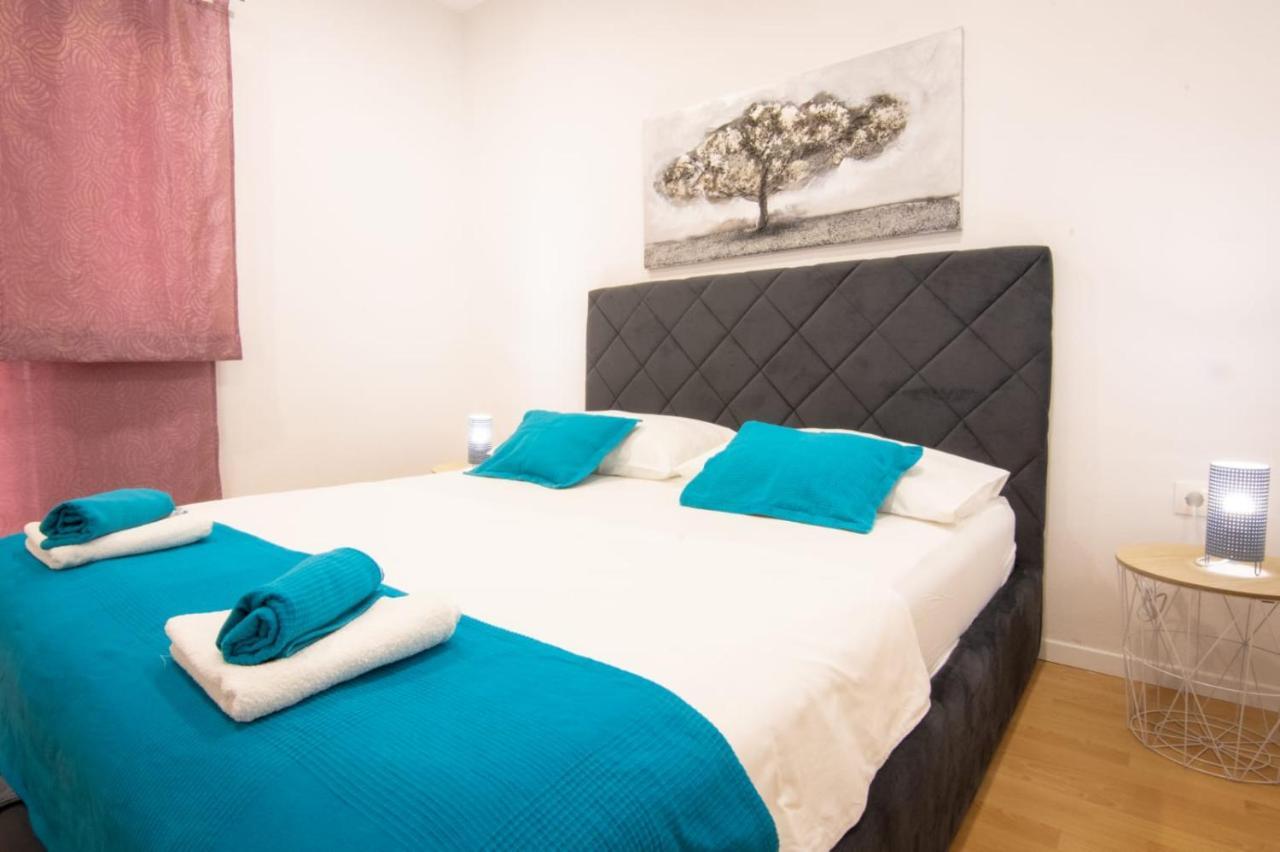 Apartment Cvita Free Beach Parking Макарска Екстериор снимка