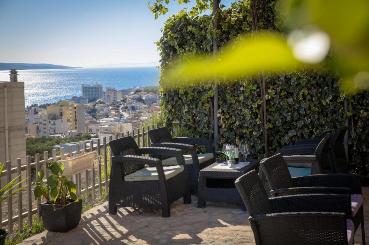 Apartment Cvita Free Beach Parking Макарска Екстериор снимка